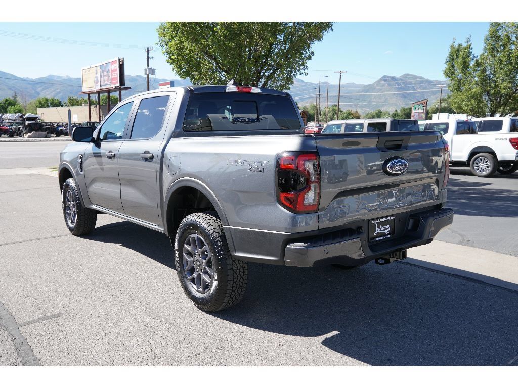 New 2026 Ford Ranger XLT w/ Equipment Group 301A High AWD/4WD image 4