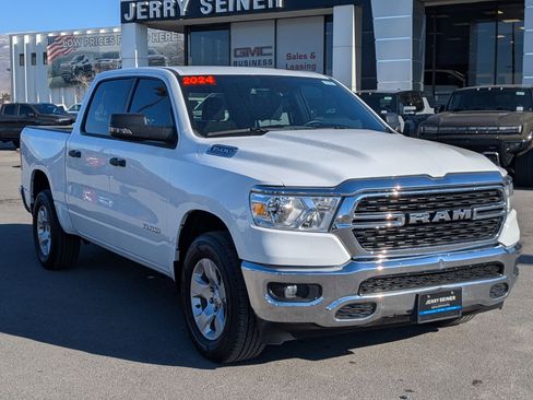 Used 2024 RAM 1500 Big Horn image 8