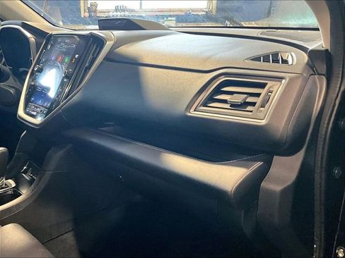 Used 2023 Subaru Ascent Limited image 17