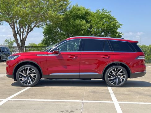 New 2025 Lincoln Aviator Reserve w/ Equipment Group 201A image 6