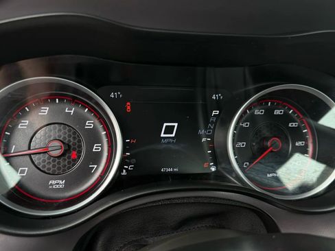 Used 2023 Dodge Charger SXT RWD image 21