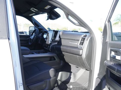 New 2026 RAM 3500 Big Horn AWD/4WD image 28