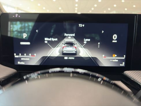 New 2026 Nissan Kicks SR w/ Cold Weather Package image 14