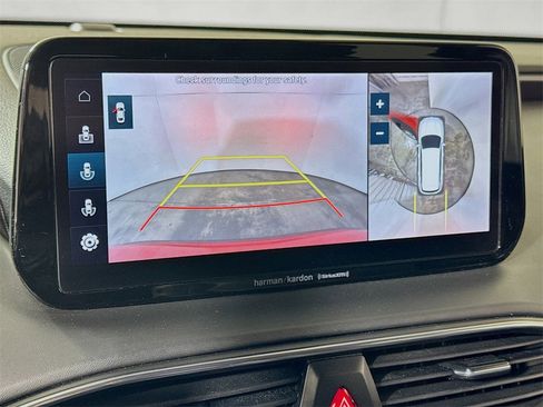 Used 2023 Hyundai Santa Fe SEL w/ Premium Package image 12