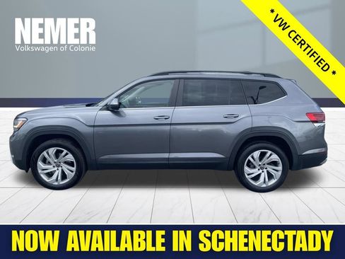 Certified 2022 Volkswagen Atlas SE AWD/4WD image 2