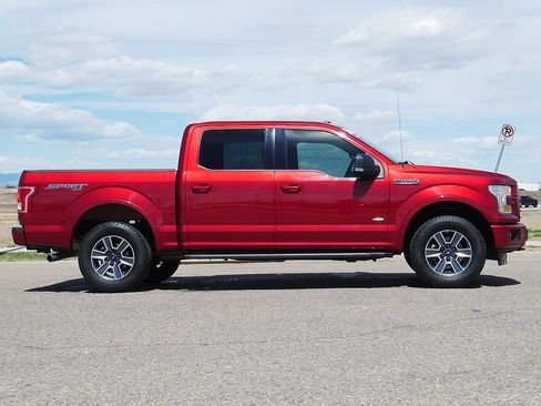 Used 2017 Ford F150 XLT w/ Equipment Group 301A Mid AWD/4WD image 6