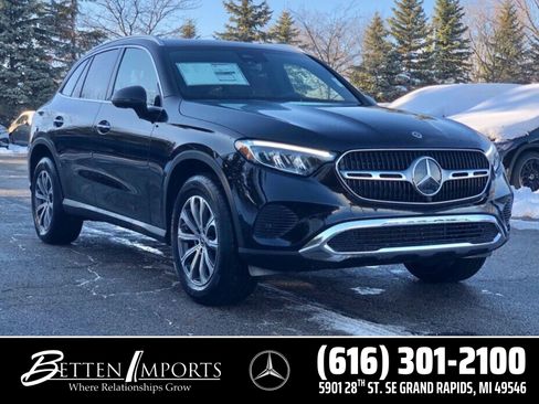 New 2026 Mercedes-Benz GLC 300 GLC 300 image 1