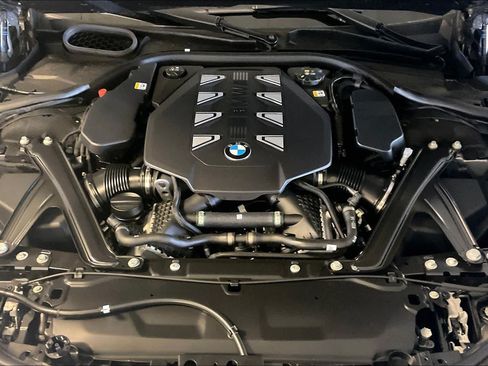 New 2026 BMW 760i xDrive AWD/4WD image 16