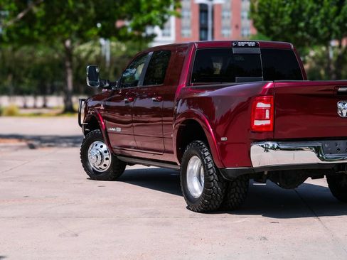 Used 2021 RAM 3500 Limited AWD/4WD image 23