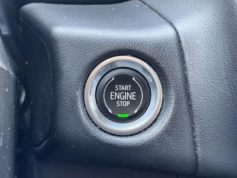 Used 2021 Chevrolet Tahoe Z71 AWD/4WD image 25