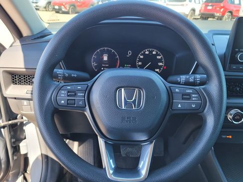 Used 2025 Honda CR-V LX image 26