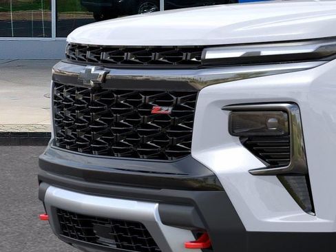 New 2026 Chevrolet Traverse Z71 w/ Driver Confidence Package image 13