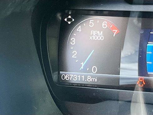 Used 2020 Ford Ranger Lariat w/ Technology Package image 12