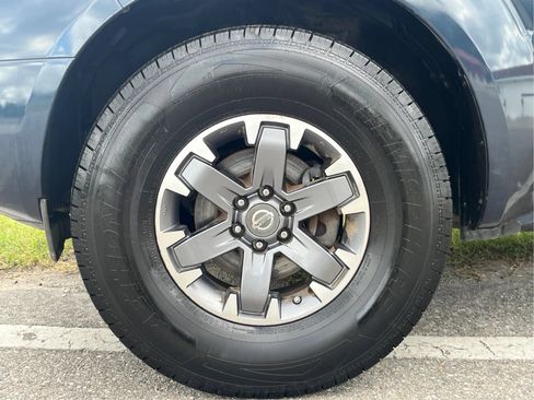 Used 2015 Nissan Frontier Desert Runner RWD image 10