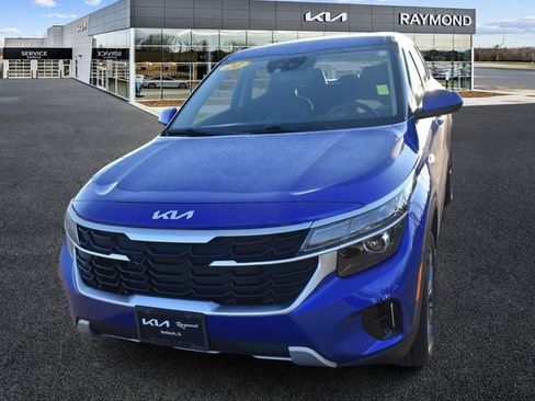 Used 2024 Kia Seltos LX image 6