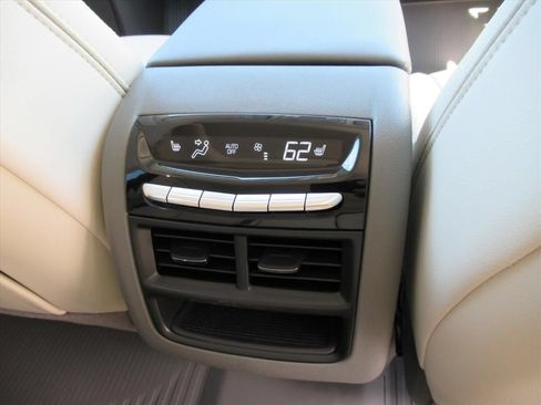 New 2026 Cadillac XT5 Premium Luxury w/ Driver Assist Package AWD/4WD image 13