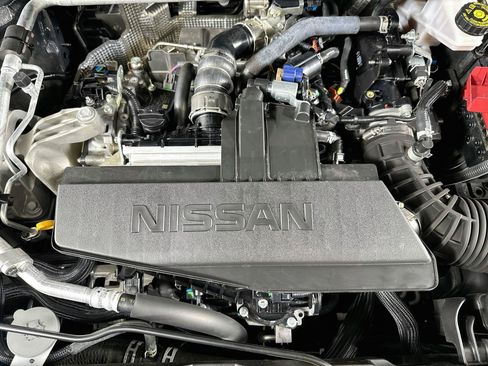 Used 2026 Nissan Rogue SV FWD image 32
