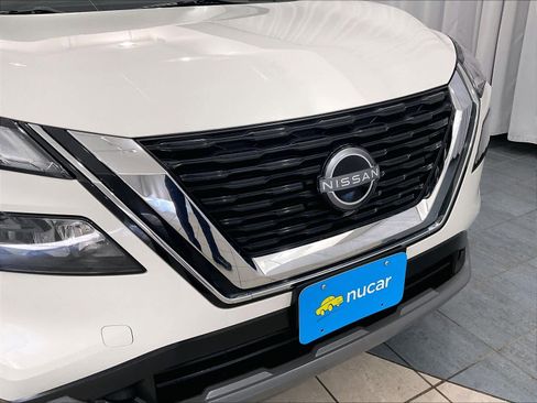 Used 2023 Nissan Rogue S image 31