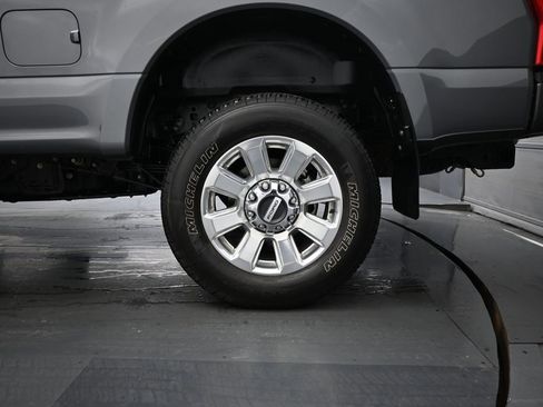 Used 2021 Ford F350 Platinum image 21