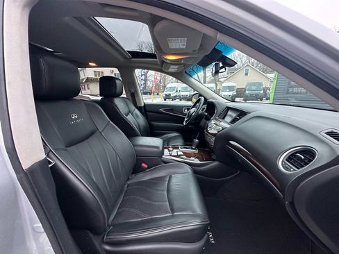 Used 2013 INFINITI JX35 AWD w/ Premium Pkg image 19