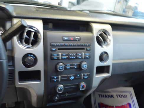 Used 2012 Ford F150 XLT AWD/4WD image 19