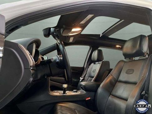 Used 2015 Jeep Grand Cherokee Overland image 27