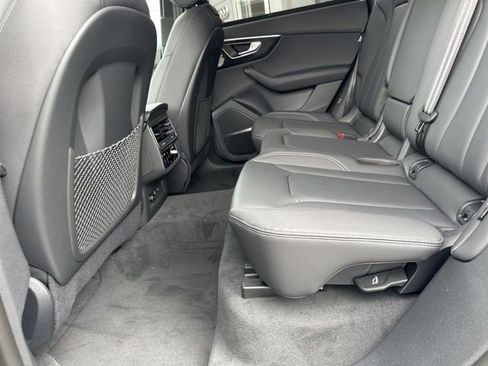 New 2025 Audi Q8 Premium Plus image 12