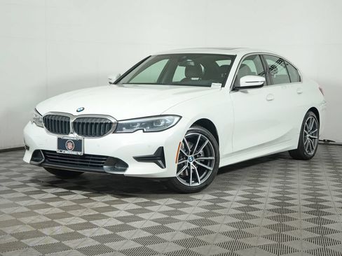 Used 2020 BMW 330i xDrive Sedan w/ Premium Package AWD/4WD image 1