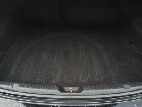 Used 2015 Hyundai Elantra SE image 14