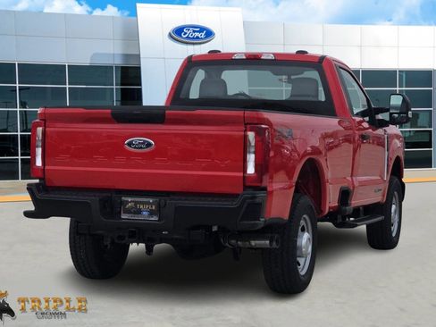 New 2026 Ford F350 XL w/ FX4 Off-Road Package image 5