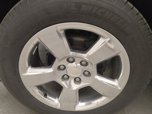 Used 2017 Chevrolet Silverado 1500 LT w/ All Star Edition image 31