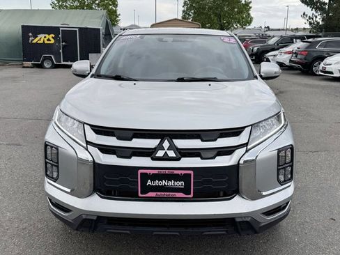 Used 2022 Mitsubishi Outlander Sport SE FWD image 2