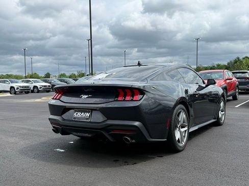 Used 2024 Ford Mustang Premium RWD image 5
