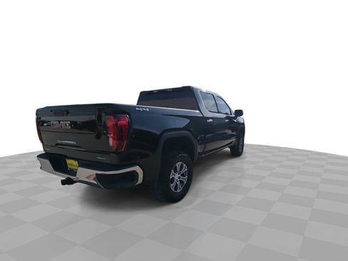 Used 2024 GMC Sierra 1500 SLT AWD/4WD image 8