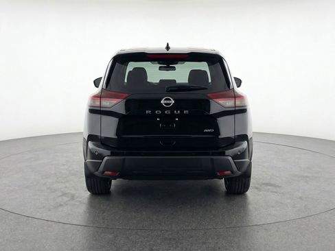 Used 2025 Nissan Rogue SV image 7