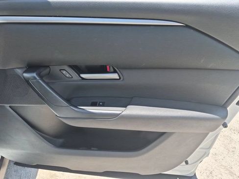 Used 2025 MAZDA CX-50 AWD 2.5 S w/ Preferred Package image 32