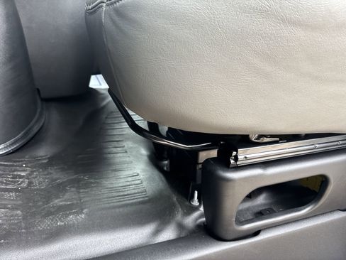 New 2025 Chevrolet Express 3500 w/ Power Convenience Package image 12