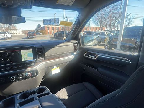 New 2026 GMC Sierra 1500 Elevation image 24