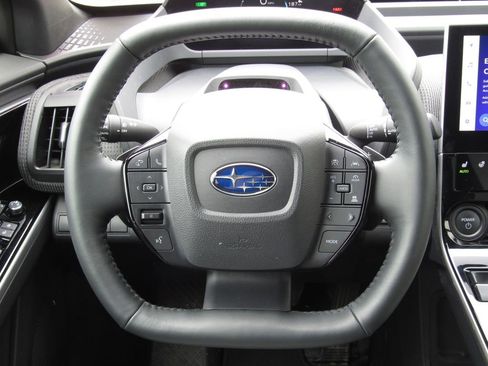 Used 2025 Subaru Solterra AWD/4WD image 26