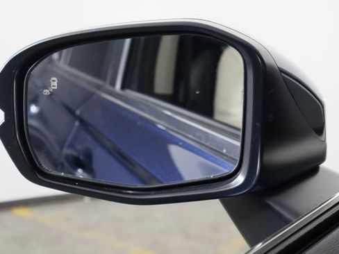 Used 2024 Honda CR-V EX-L image 38
