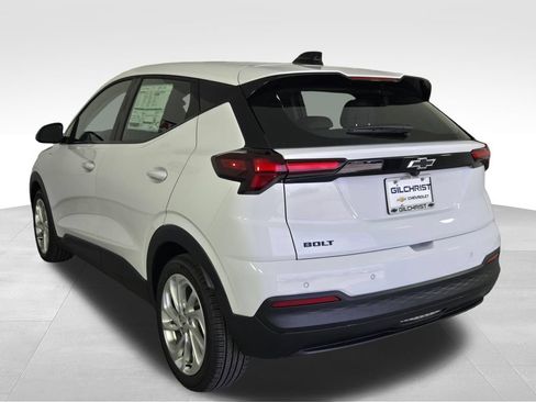 New 2027 Chevrolet Bolt LT w/ Comfort Package FWD image 5