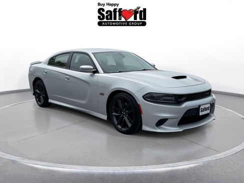 Used 2019 Dodge Charger Scat Pack w/ Navigation & Travel Group RWD image 10