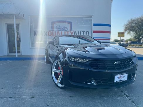 Used 2023 Chevrolet Camaro LT w/ RS Package image 20