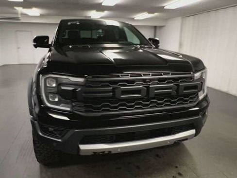 Used 2025 Ford Ranger Raptor AWD/4WD image 3