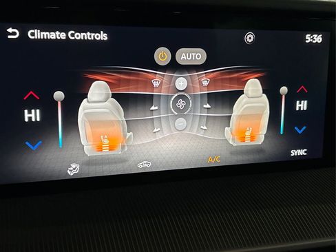 Certified 2025 Nissan Murano SV image 34