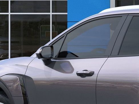 New 2026 Chevrolet Blazer EV LT image 12