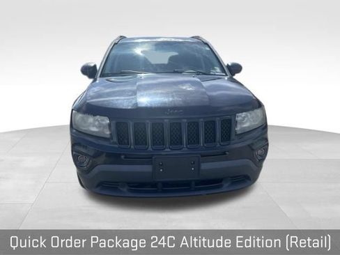 Used 2014 Jeep Compass Sport w/ Power Value Group FWD image 3