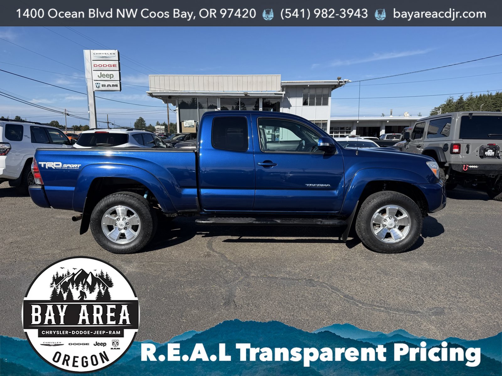 Used 2015 Toyota Tacoma PreRunner w/ TRD Sport Package RWD image 4
