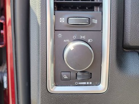Certified 2024 RAM 1500 Classic SLT AWD/4WD image 13