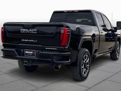 Used 2024 GMC Sierra 2500 Denali Ultimate image 12